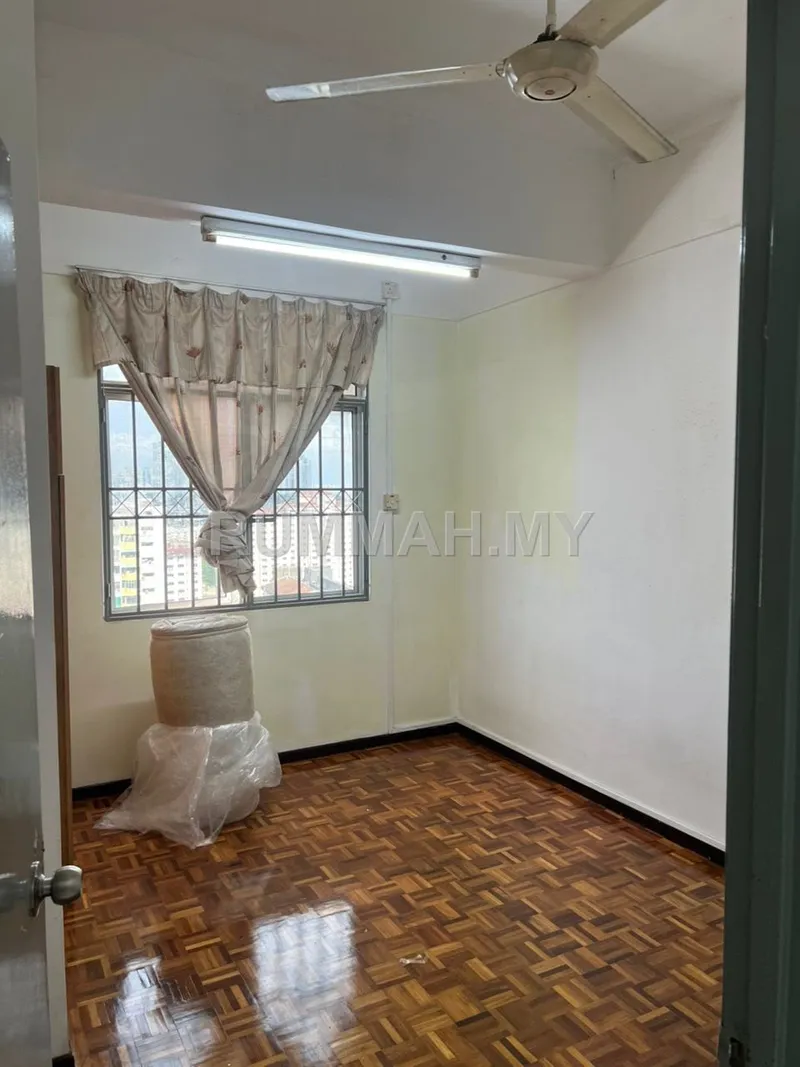 condo in Gelugor, Penang — photo 3