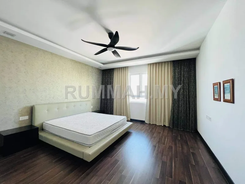 condo in Gelugor, Penang — photo 3