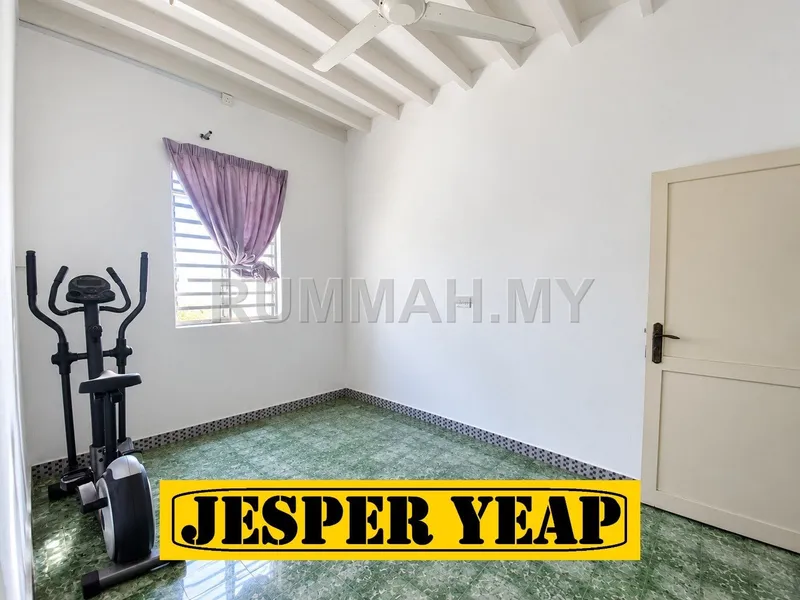house in George Town, Penang — photo 2