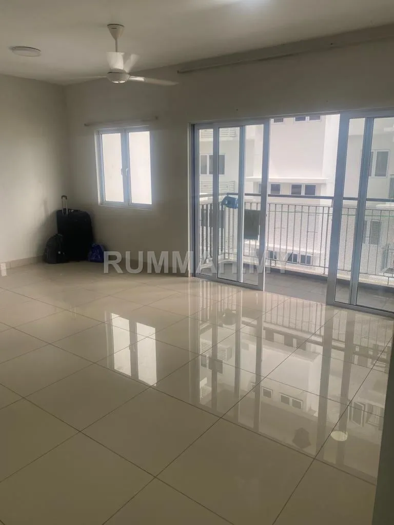 3-bedroom condo in Puchong, Selangor for rent — Koi Prima Rent, 3 Rooms Basic unit, Taman Mas Puchong