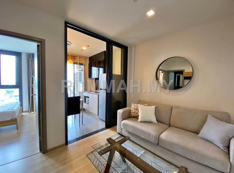 Fully furnished studio for rent