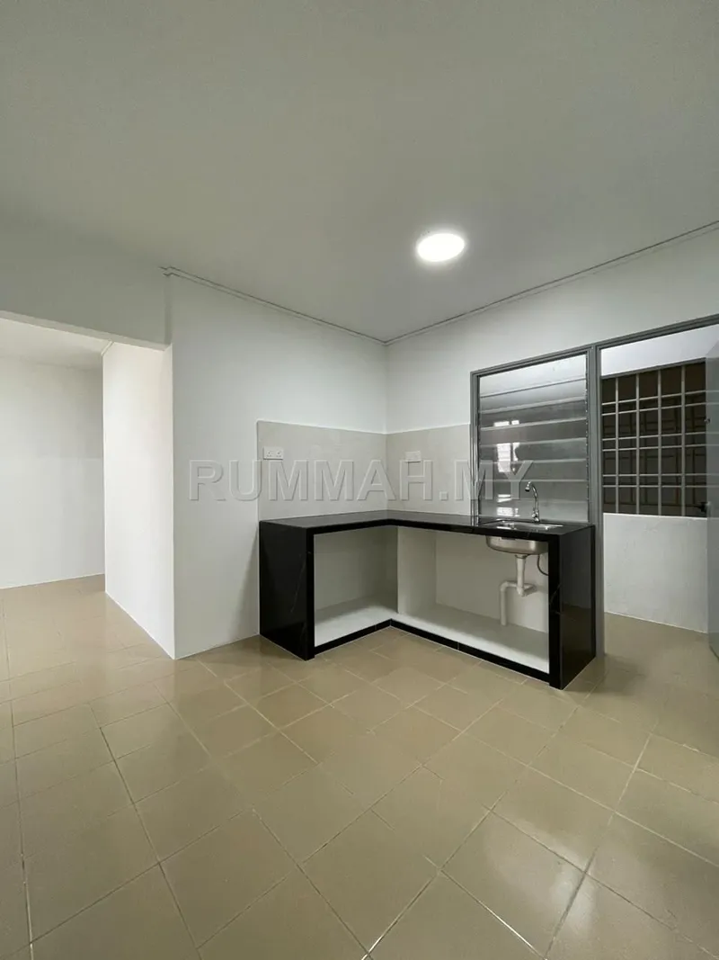 condo in Jelutong, Penang — photo 3