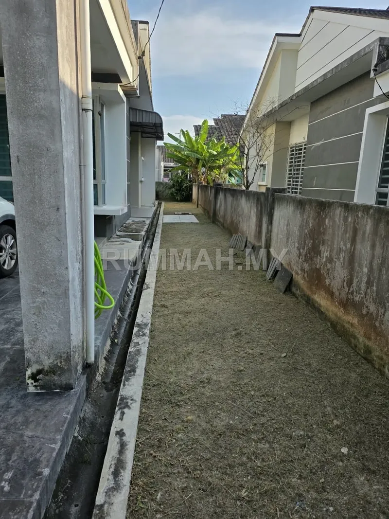 house in Kepala Batas, Penang — photo 2
