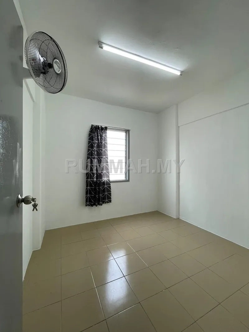 condo in Jelutong, Penang — photo 3