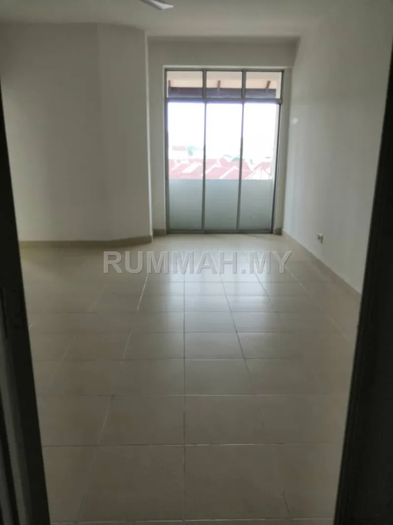 condo in Sungai Nibong, Penang — photo 2