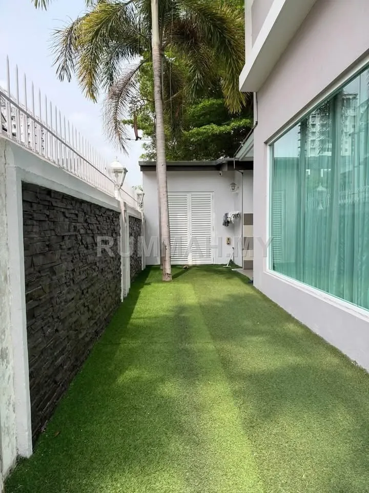 house in Jelutong, Penang — photo 2
