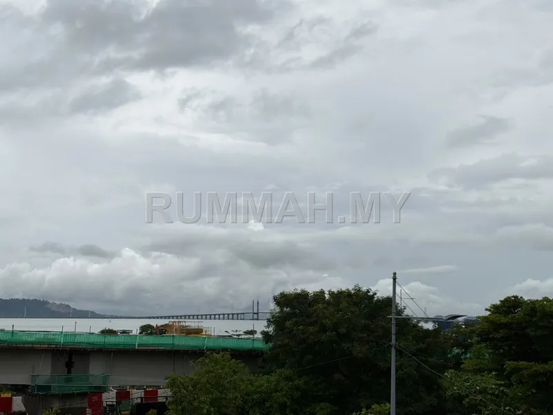 Bukit Dumbar Residence 3-Storey Terrace Corner 3085sf Fully Renovated