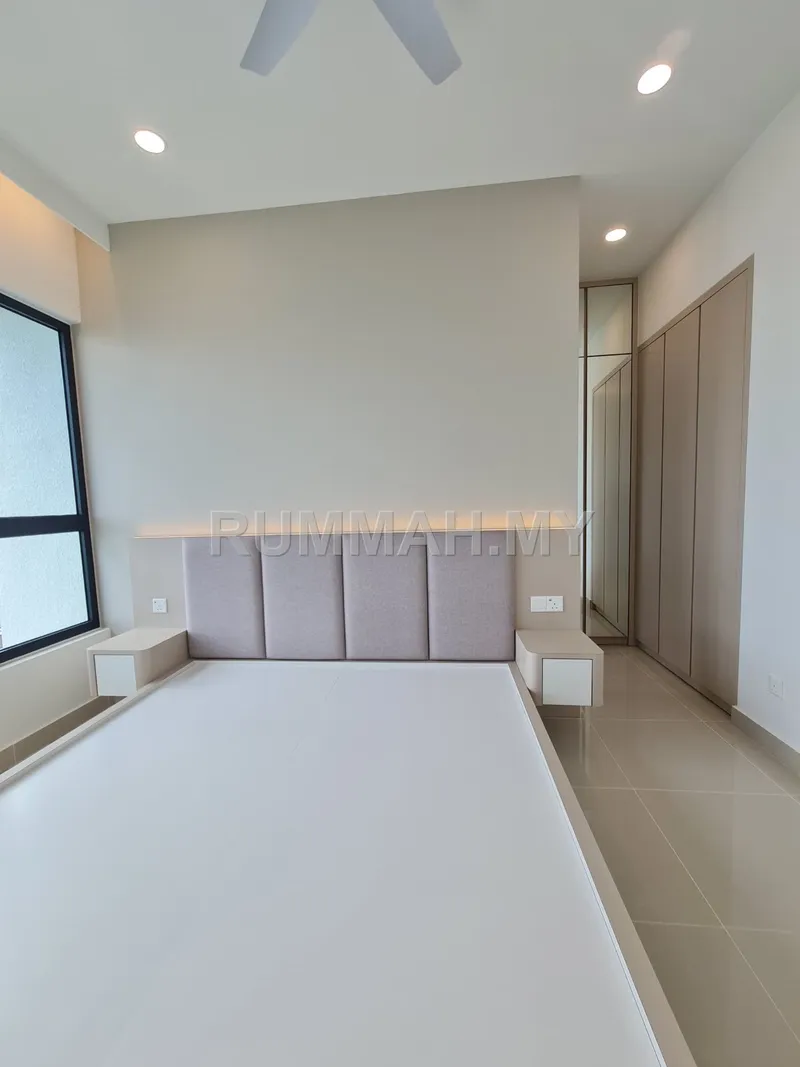 condo in Gelugor, Penang — photo 3