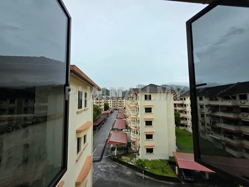 Condo for Sale @ Springfield Condominiums, Bayan Lepas | Freehold