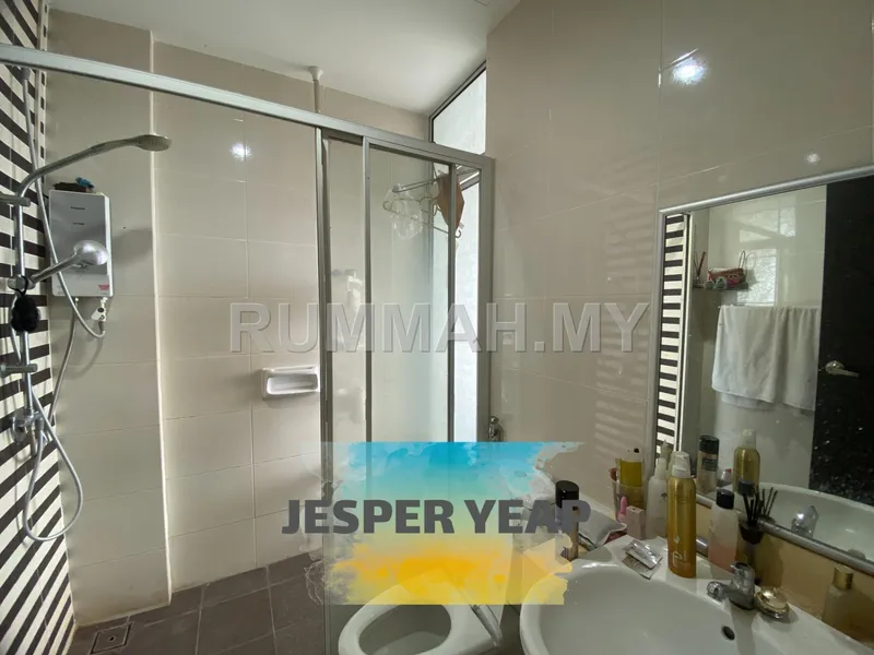 condo in Tanjung Tokong, Penang — photo 3