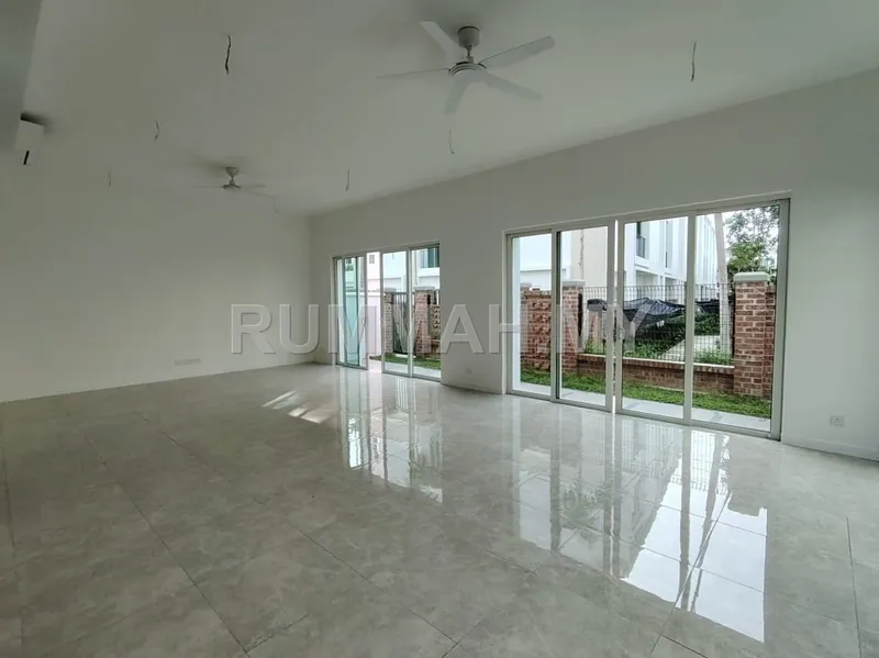 house in Tanjung Tokong, Penang — photo 2