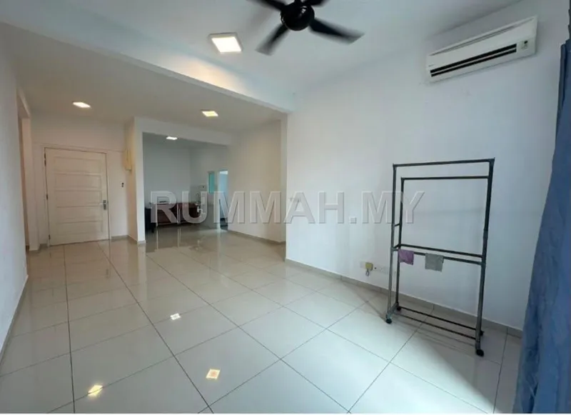 Condo for Rent @ One Imperial, Sungai Ara | Partially Furnished