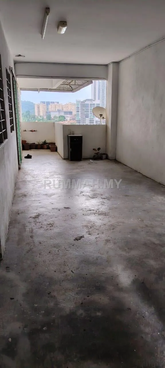 condo in Sungai Ara, Penang — photo 3