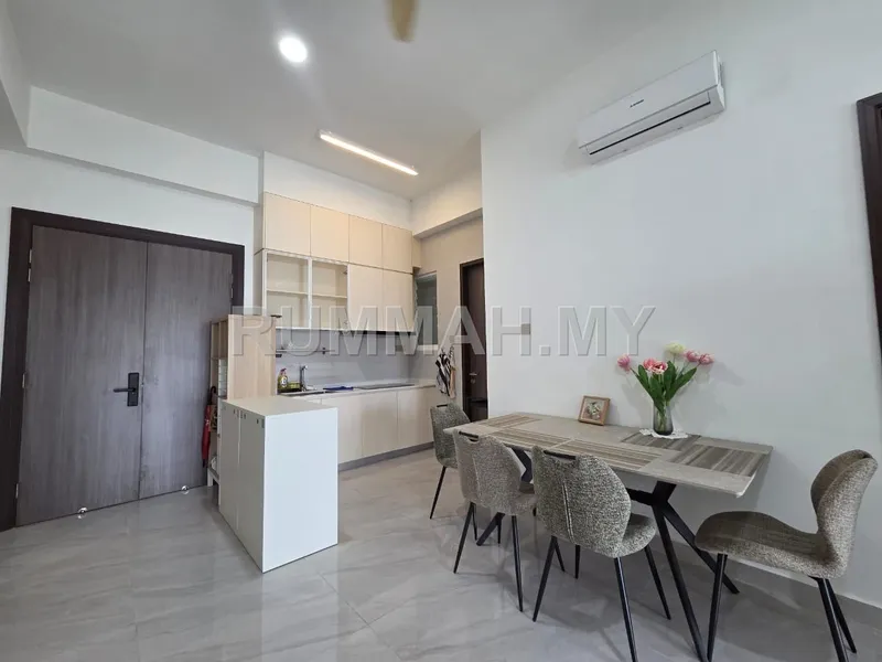 condo in Pulau Tikus, Penang — photo 2