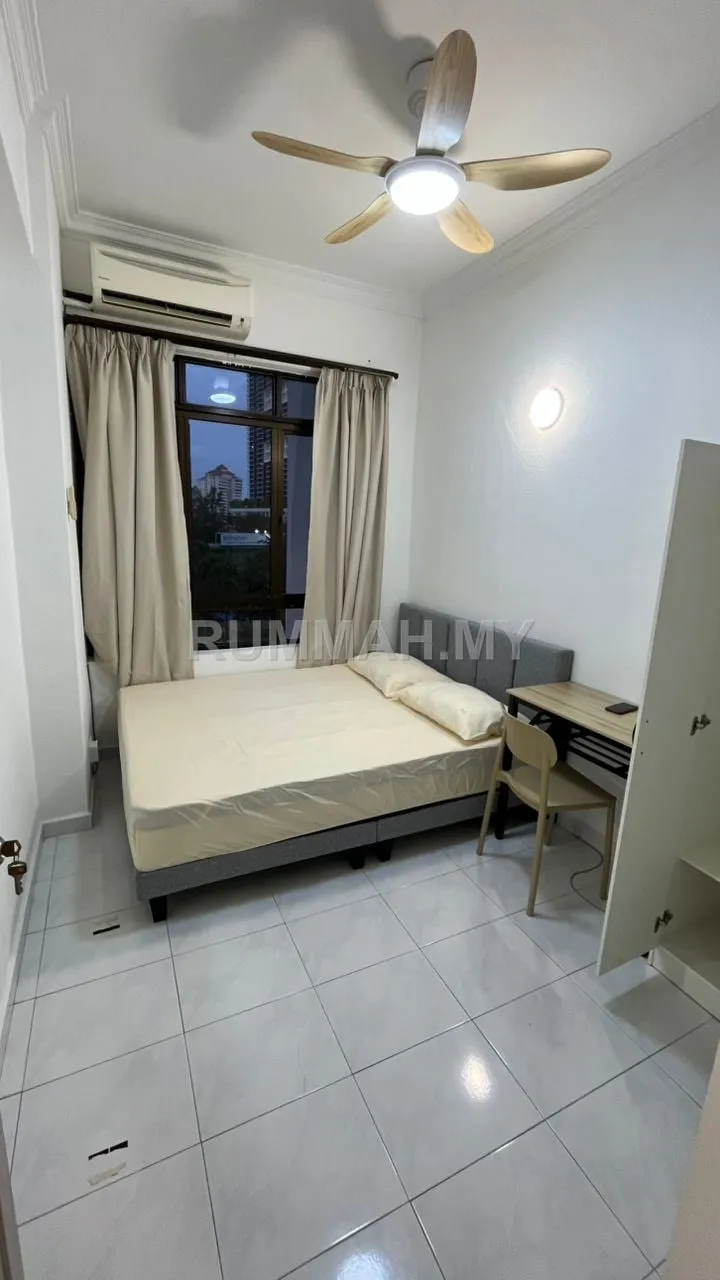 condo in Gelugor, Penang — photo 3