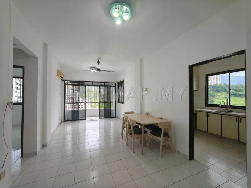 Condo for Sale @ Greenlane Heights Block B, Jelutong | Freehold