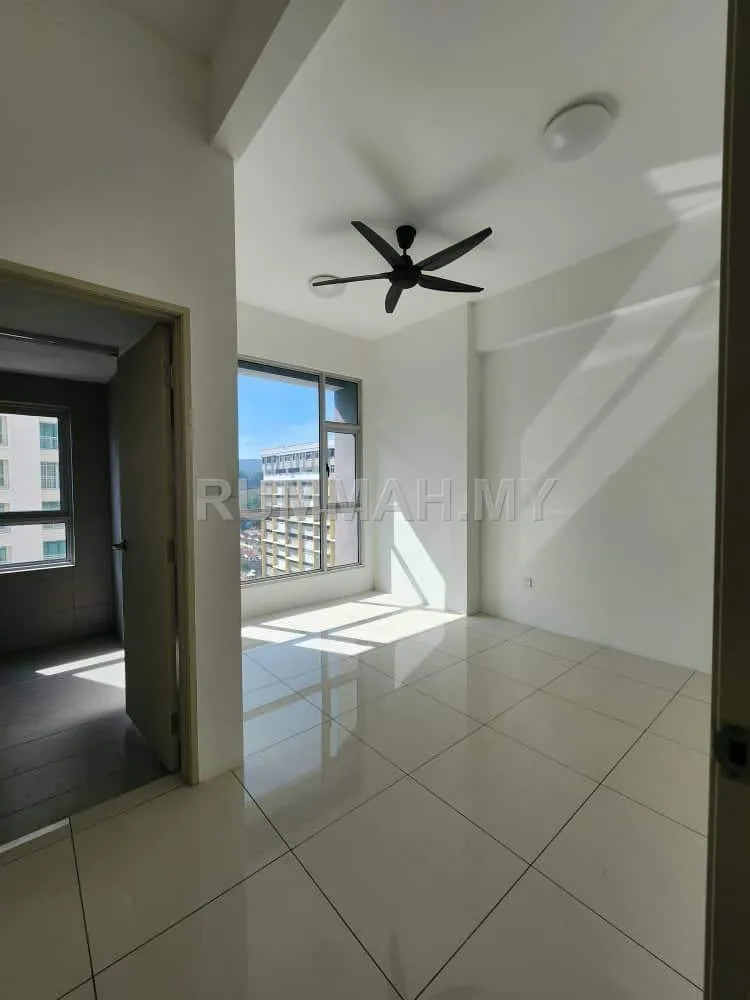 condo in Tanjung Tokong, Penang — photo 2