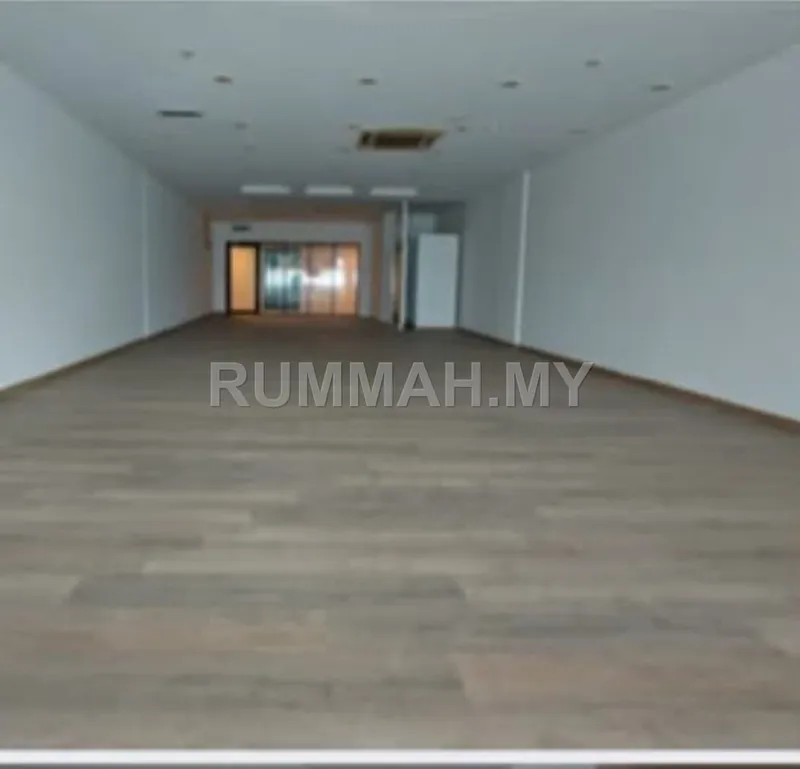 E-gate Gelugor shop lot for rent