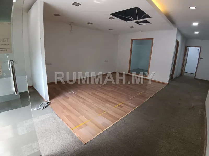 commercial in Gelugor, Penang — photo 2