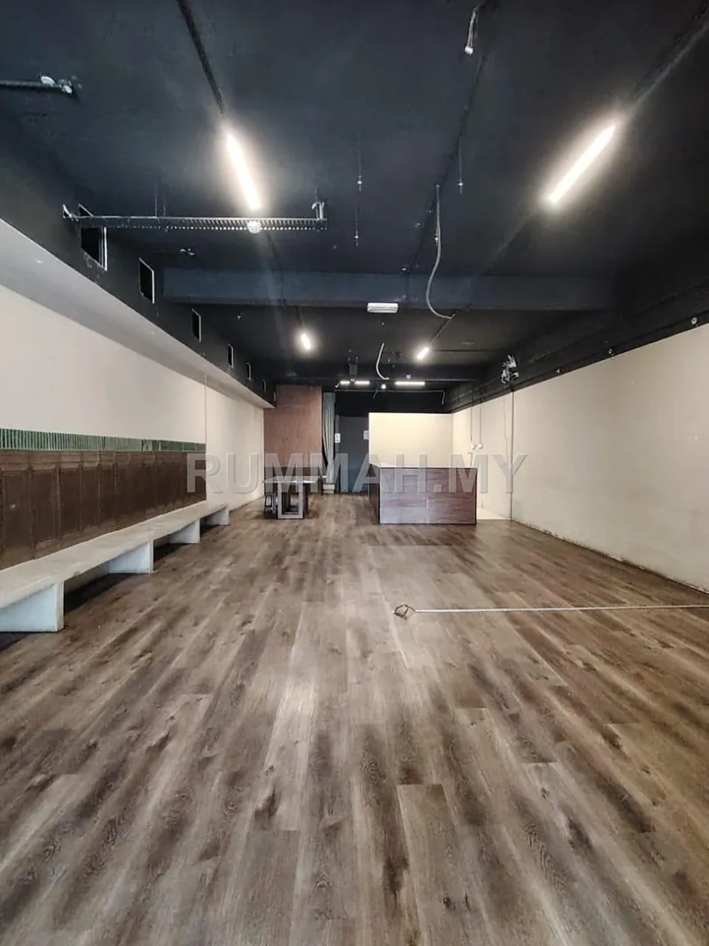 4 Storey Building -  Lebuh Victoria - Georgetown