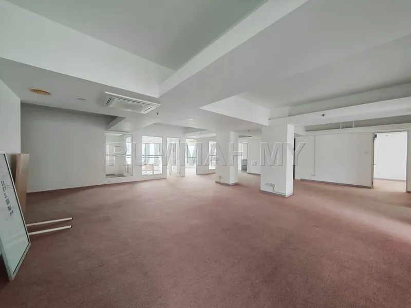 Gurney tower office lot for rent