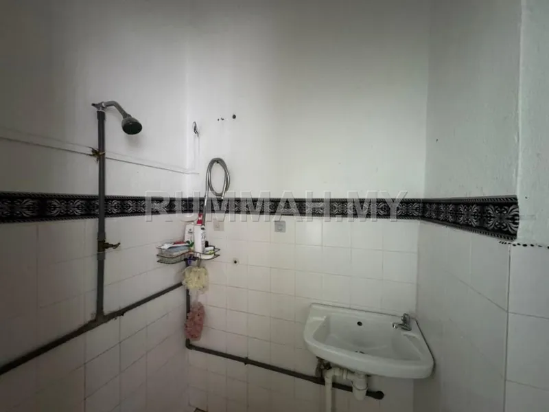 condo in Air Itam, Penang — photo 3