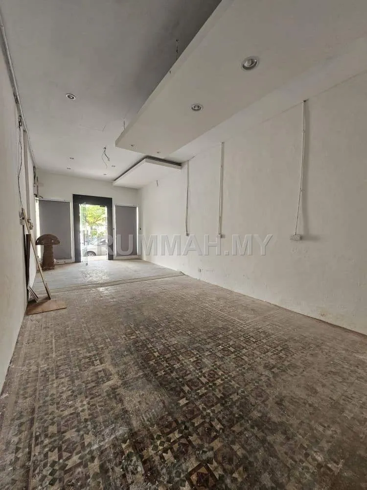 Lorong kinta Georgetown 2 storey shop house for rent