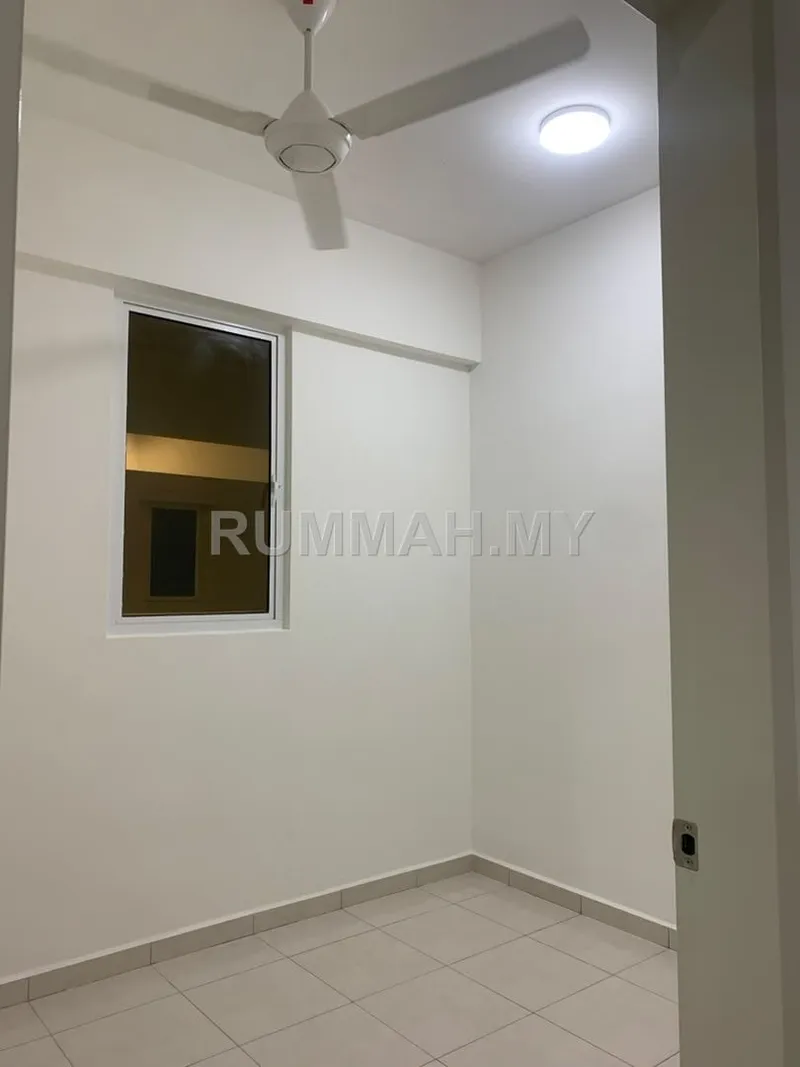 condo in Gelugor, Penang — photo 3