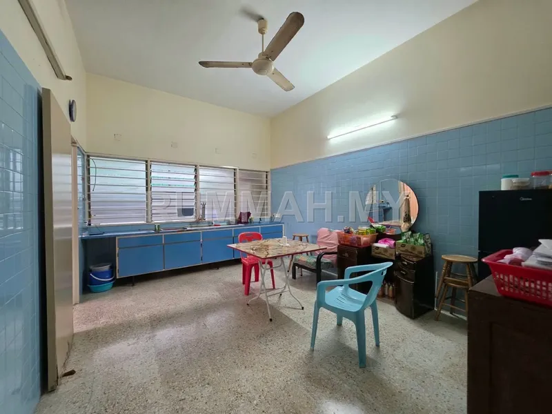 house in Jelutong, Penang — photo 3