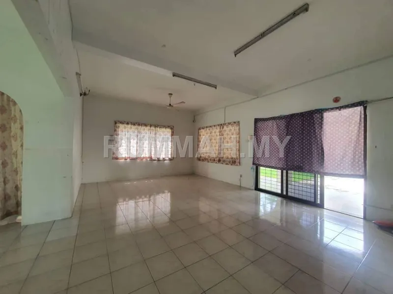 Bungalow House for Sale @ Jalan D.S Ramanathan, Pulau Tikus | Freehold