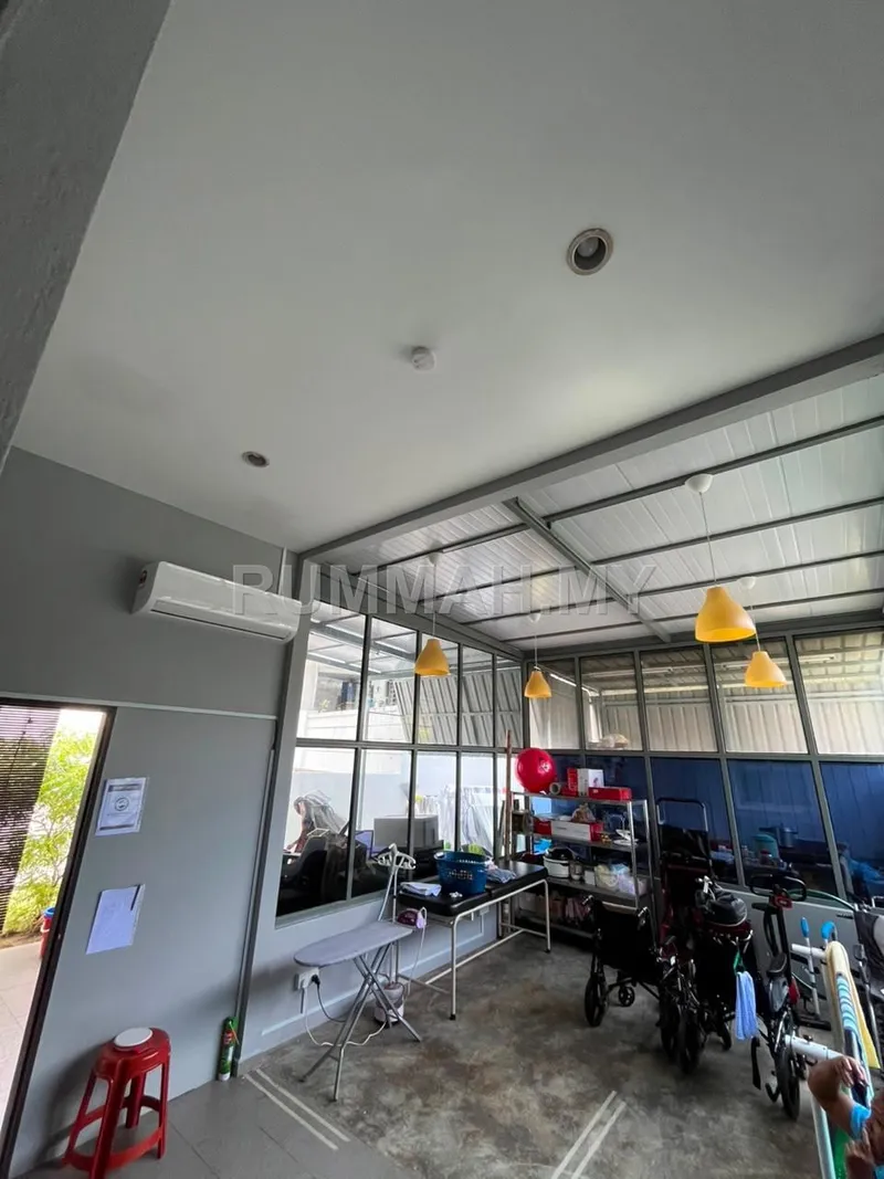 Bungalow House for Sale @ Jalan Cantonment, Pulau Tikus | Renovated