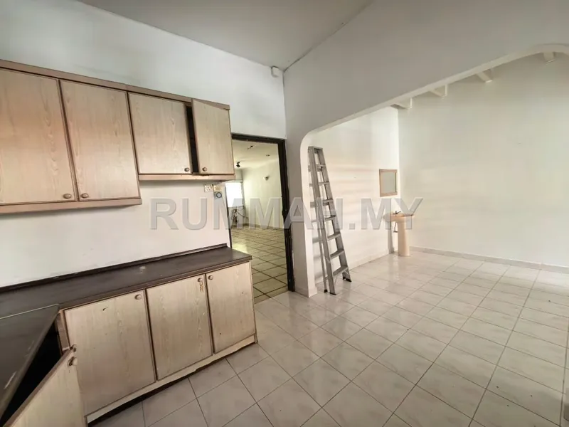 house in Jelutong, Penang — photo 3