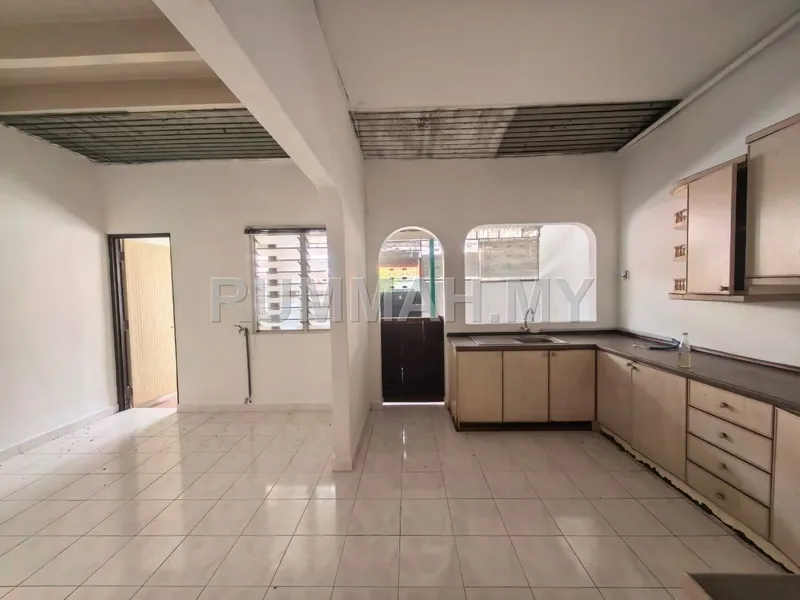 2-Storey Terrace for Sale @ Island Park, Jalan Besi, Penang | Freehold