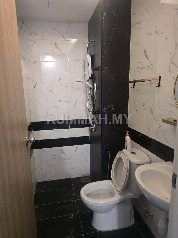 condo in Bayan Lepas, Penang — photo 3