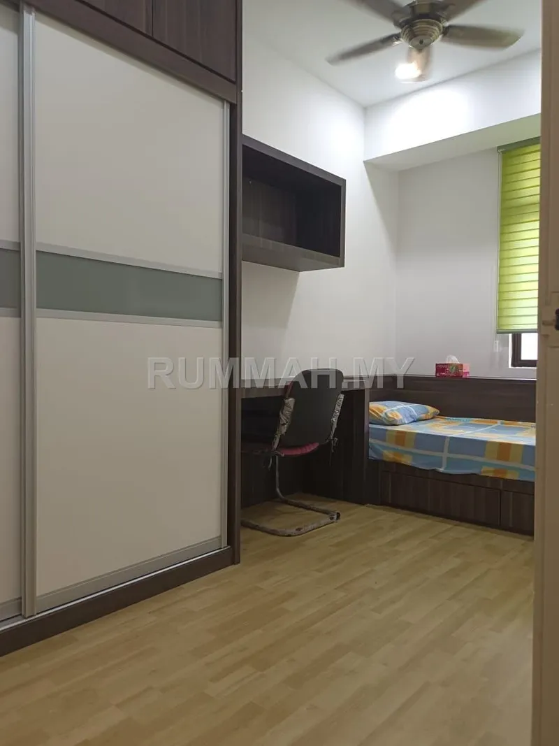 Palm Palladium Condominium Gelugor Penang