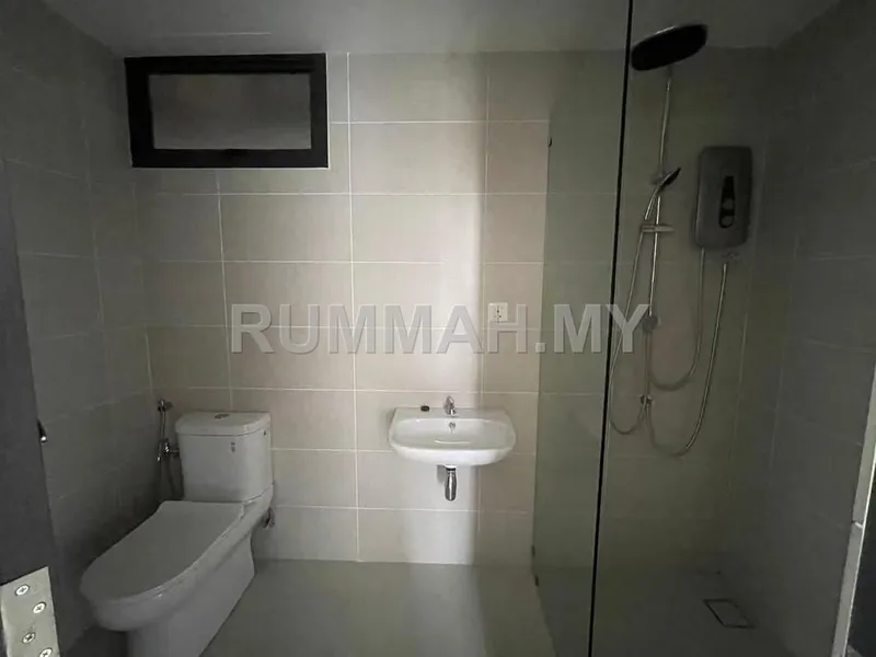 condo in Batu Kawan, Penang — photo 2