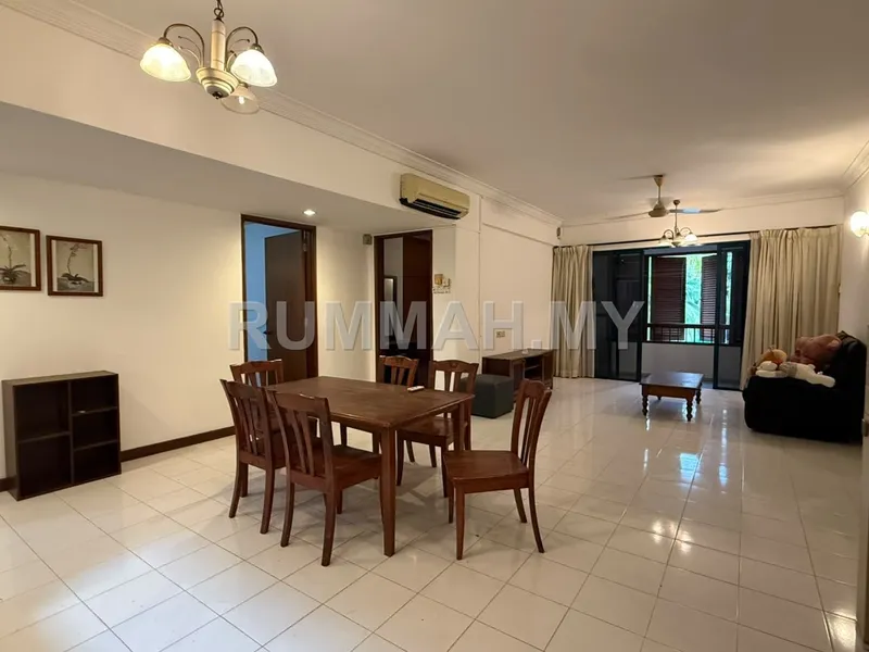 condo in Pulau Tikus, Penang — photo 2