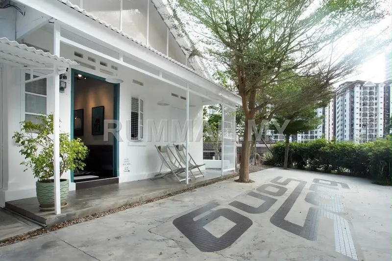 house in Tanjung Tokong, Penang — photo 3