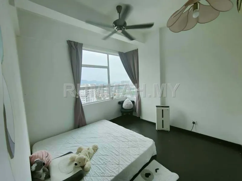 condo in Gelugor, Penang — photo 3