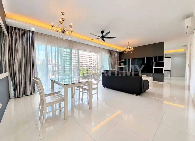 Central Park Condominium @ Jelutong Ultra-Spacious 2600sf 4 Bedrooms For Rent