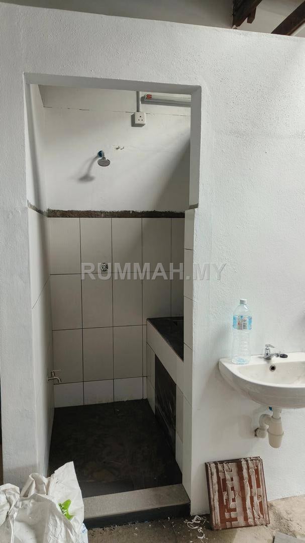 commercial in Lunas, Kedah — photo 7