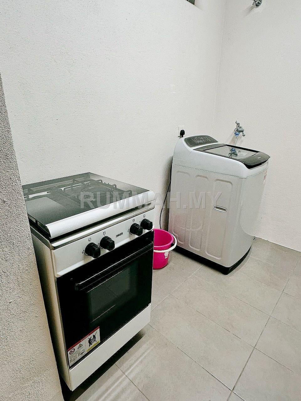 condo in Tanjung Tokong, Penang — photo 6