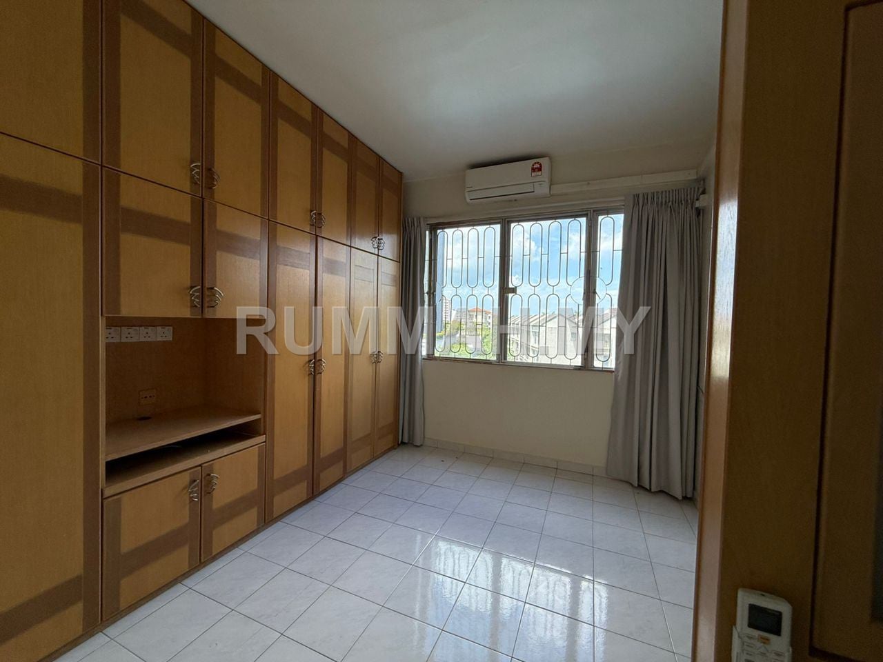 condo in Batu Uban, Penang — photo 4