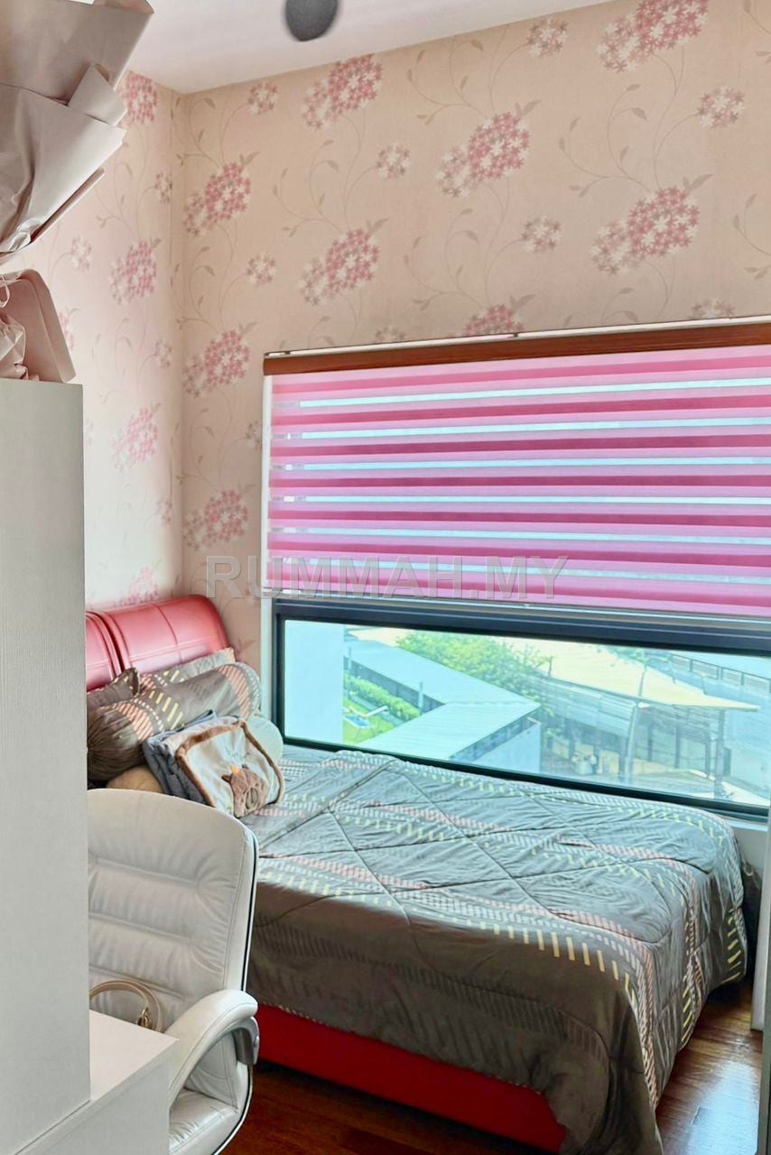 condo in Gelugor, Penang — photo 3