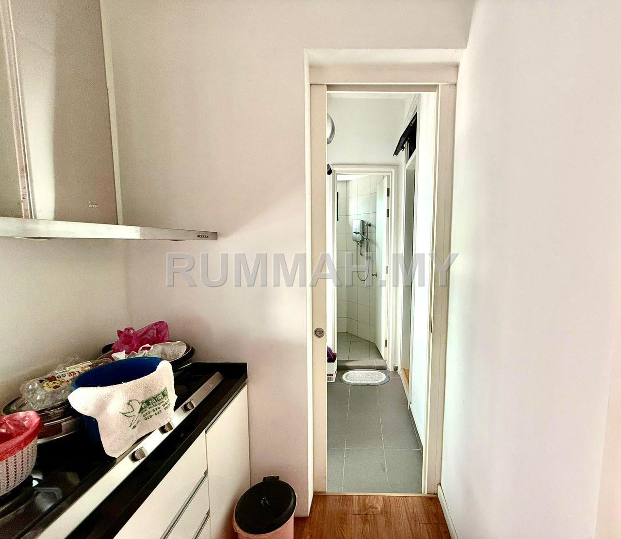 condo in Gelugor, Penang — photo 6