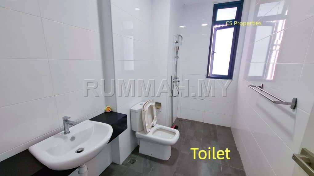 condo in Jelutong, Penang — photo 6