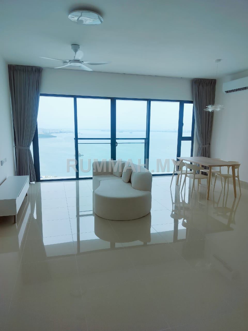 2-bedroom condo in Gelugor, Penang for rent - For Rent Condo @ Mezzo The Light City, Gelugor | Sea View