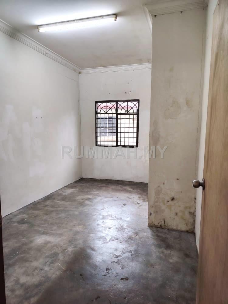 house in Nibong Tebal, Penang — photo 3
