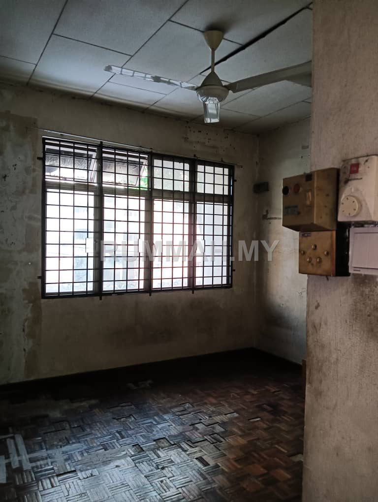 house in Perai, Penang — photo 4