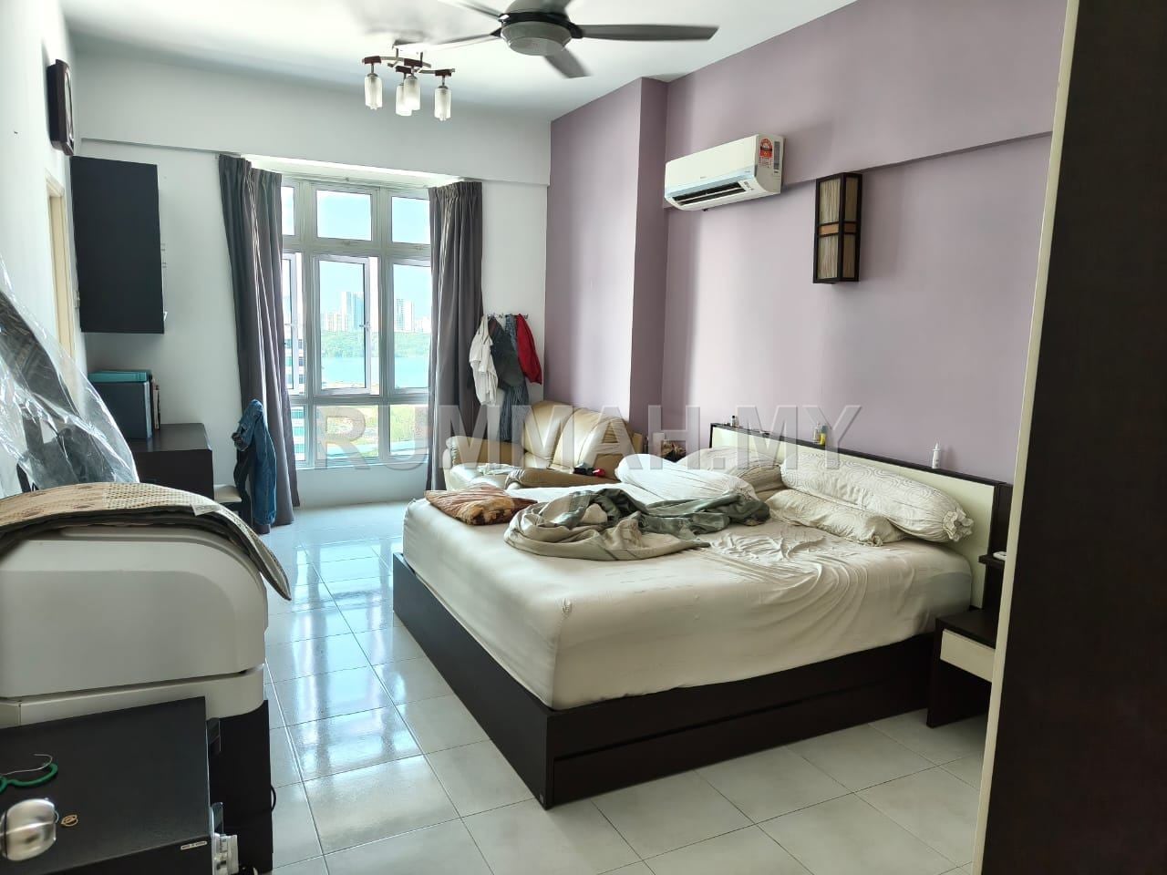 condo in Gelugor, Penang — photo 7